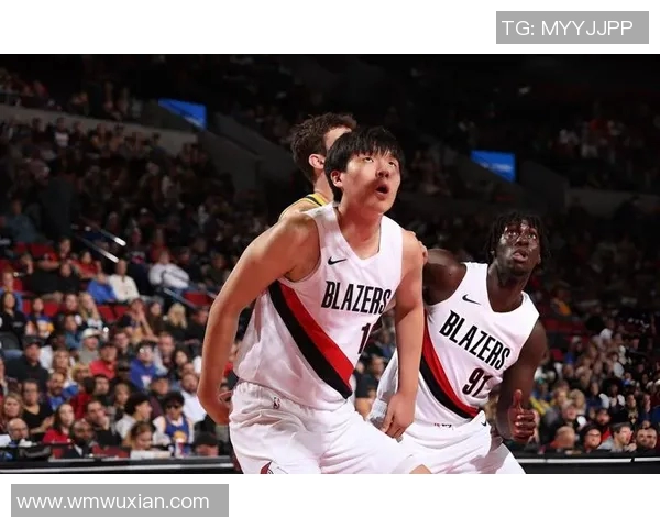 热评:杨瀚森激怒勇士全队开拓者的嘲笑者们何在呢